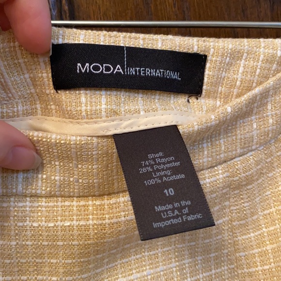 Made in 🇺🇸!!! Tweed skirt size 8-10 - Picture 3 of 5